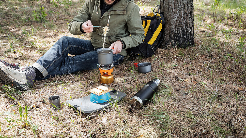 Eat Light. Cook Smart. The Ultimate Ultralight Camping Cooking Guide